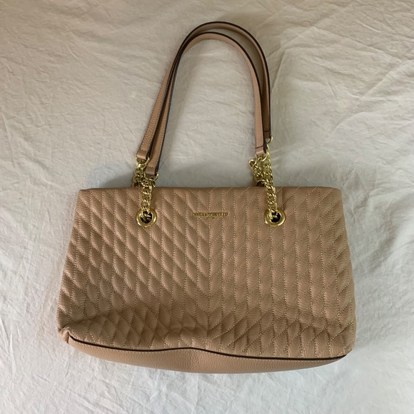 Karl Lagerfeld Paris Karolina Leather Tote Bag Tan Quilted Gold Chain Strap - Picture 4 of 15